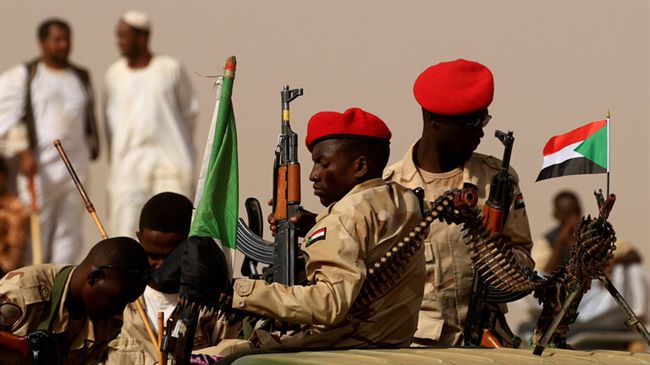 الجيش السوداني يعلن عن محادثات مرتقبة في السعودية لبحث هدنة ويكشف موقفه من لقاء حميدتي