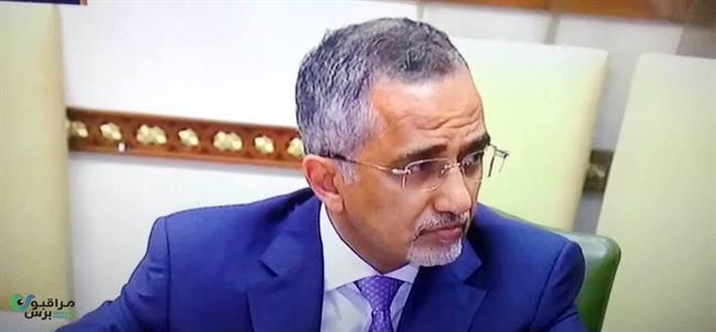 محافظ البنك المركزي اليمني بعدن يعلن عقد مؤتمر صحفي مثير للاستغراب 