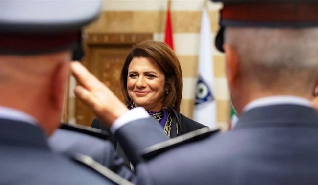 من هي أول امرأة تتولى منصب وزير الداخلية لأول مرة بالعالم العربي(تقرير)؟