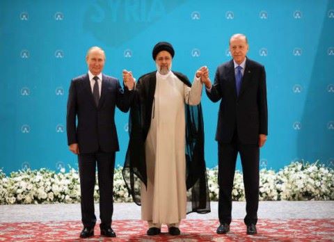 هذا ماقاله بوتين بالقمة الثلاثية لروسيا وتركيا وإيران بالعاصمة طهران!