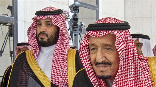 ملك السعودية وولي عهده يبعثان برقيتان لرئيس مجلس القيادة الرئاسي اليمني (ابرز ماجاء فيها)