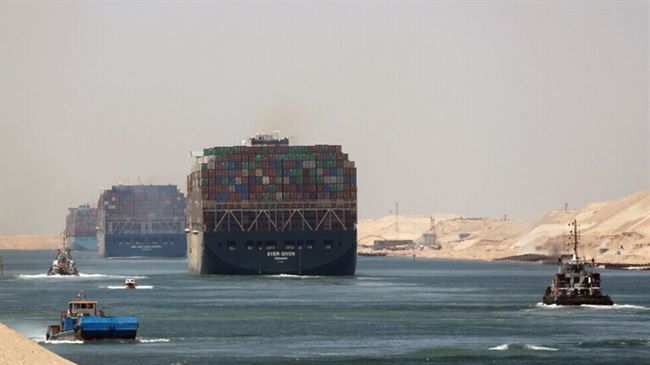 ما حجم خسائر مصر لو توقف الشحن عبر قناة السويس؟
